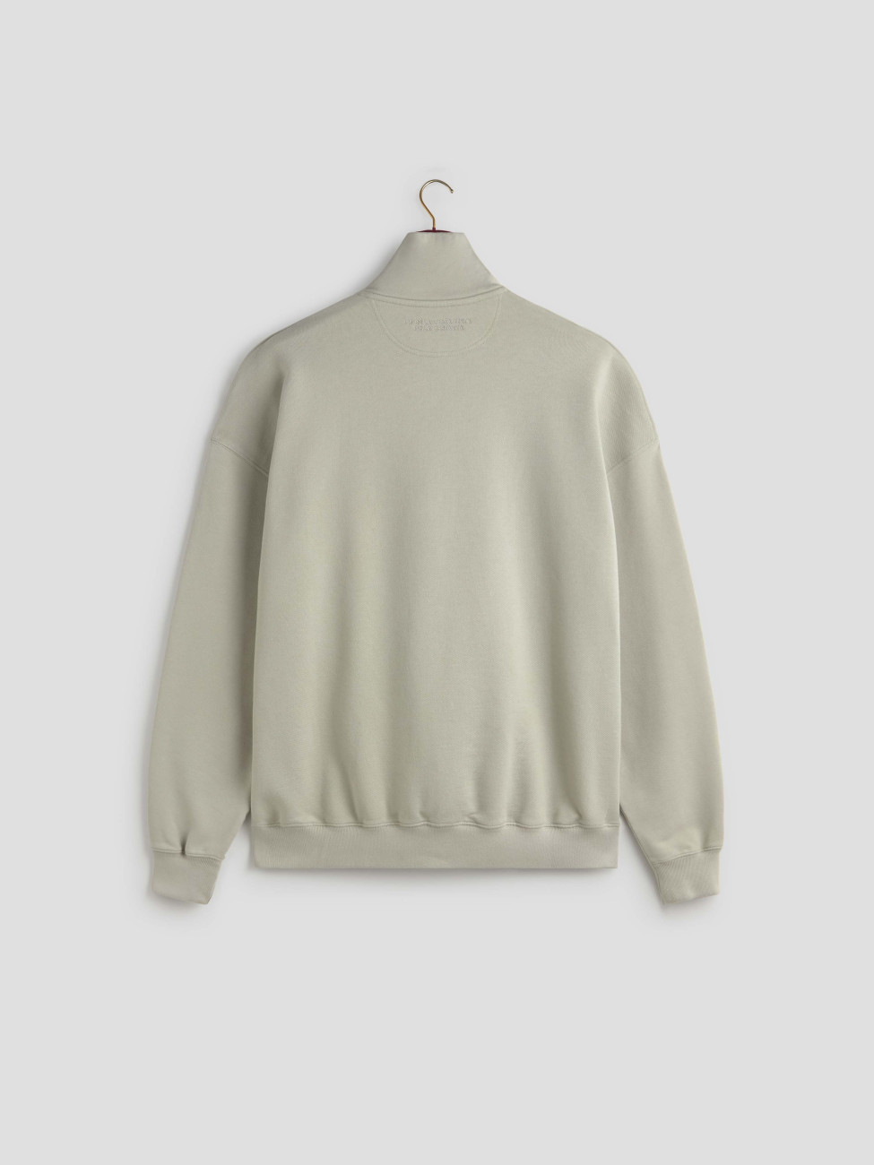 La LOGO QUARTER ZIP es la versión más funcional y refinada de nuestra línea NO BASICS ALLOWED - Les Héritiers La LOGO QUARTER ZIP es la versión más funcional y refinada de nuestra línea NO BASICS ALLOWED - Les Héritiers