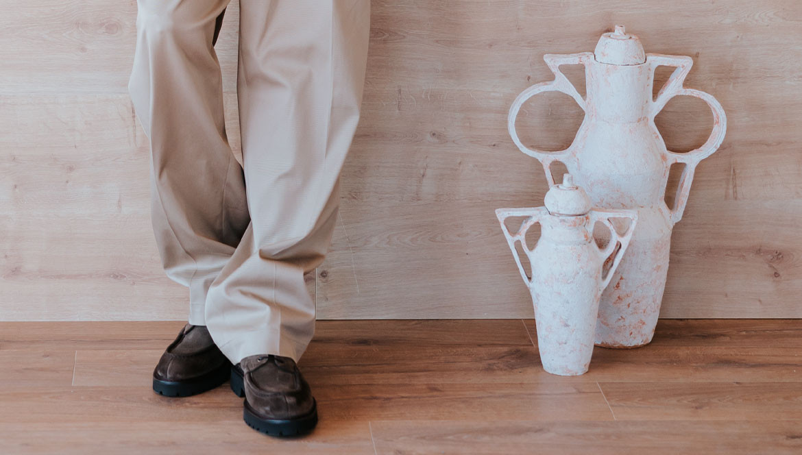 Racines Classiques, Pas Modernes : Notre Première Collection de Chaussures